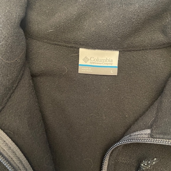 Size L Columbia pullover fleece sweater 1/4 zipper
#10 - Picture 3 of 6